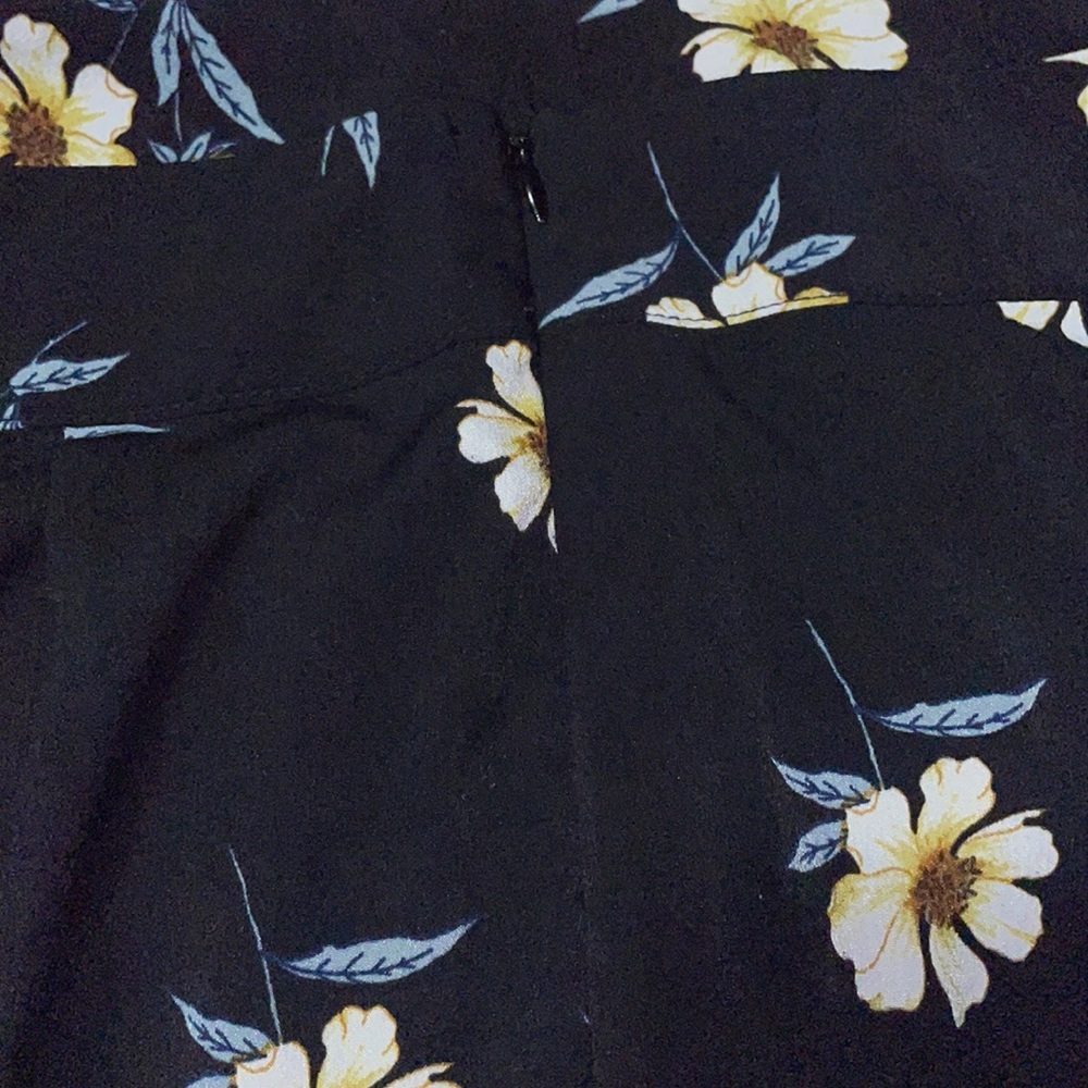 Floral Wide leg Pants by Xhilaration - Picture 7 of 7